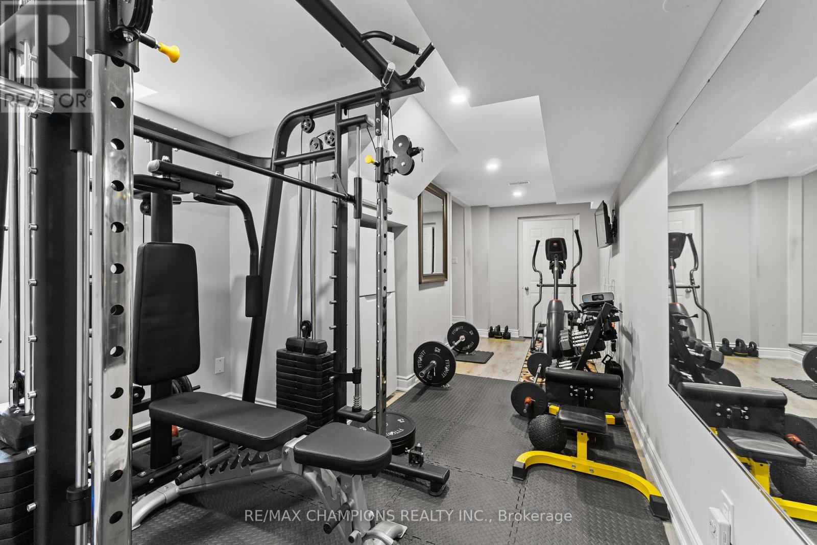 151 Russell Creek Drive, Brampton, Ontario  L6R 4B4 - Photo 26 - W12830992