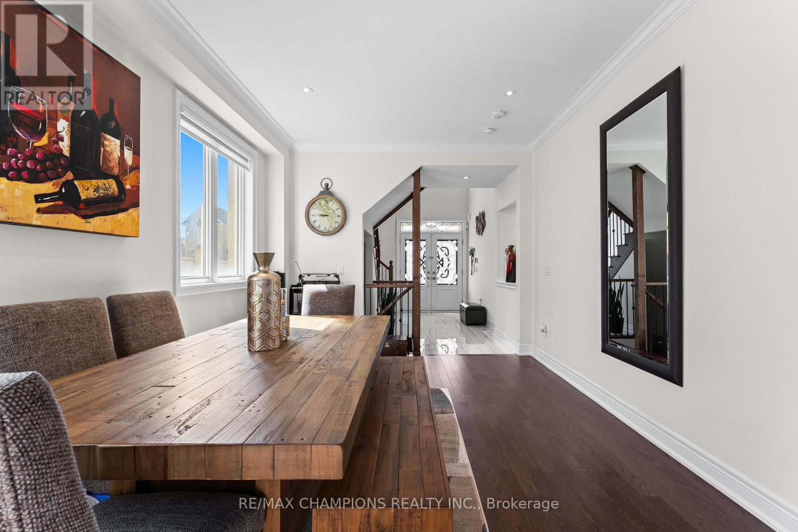 151 Russell Creek Drive, Brampton, Ontario  L6R 4B4 - Photo 4 - W12830992