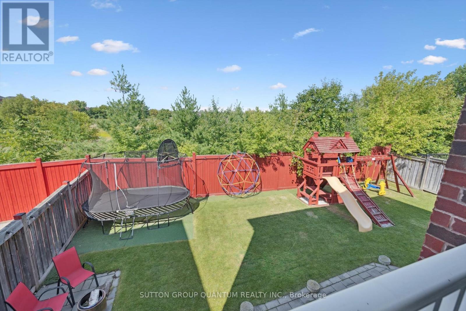 68 Westowanis Drive, Toronto, Ontario  M9W 0C2 - Photo 2 - W12850322