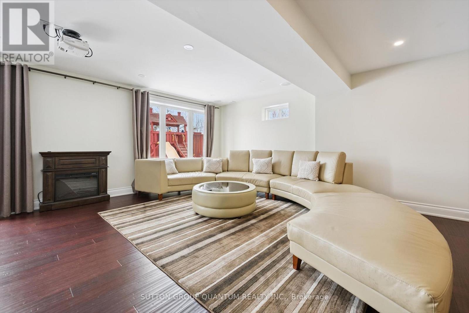 68 Westowanis Drive, Toronto, Ontario  M9W 0C2 - Photo 31 - W12850322