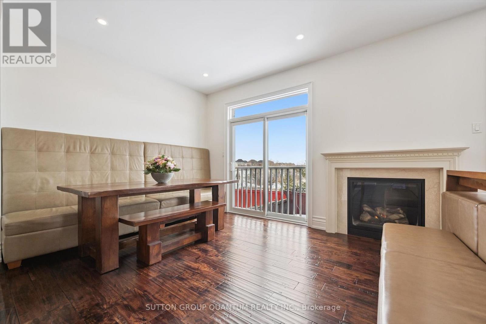 68 Westowanis Drive, Toronto, Ontario  M9W 0C2 - Photo 8 - W12850322