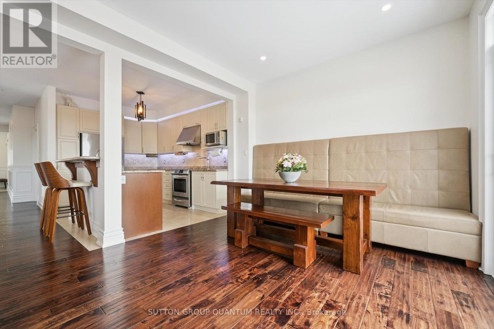 68 Westowanis Drive, Toronto, Ontario  M9W 0C2 - Photo 9 - W12850322