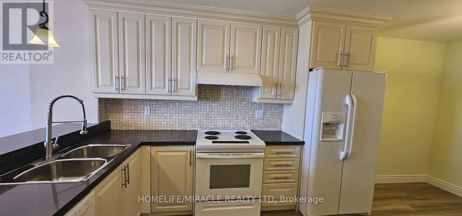 Ph 12 - 234 Albion Road, Toronto, Ontario  M9W 6A5 - Photo 9 - W12850348