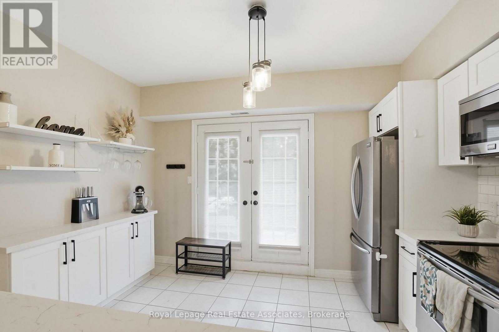 107 - 4006 Kilmer Drive, Burlington, Ontario  L7M 4W4 - Photo 15 - W12850402