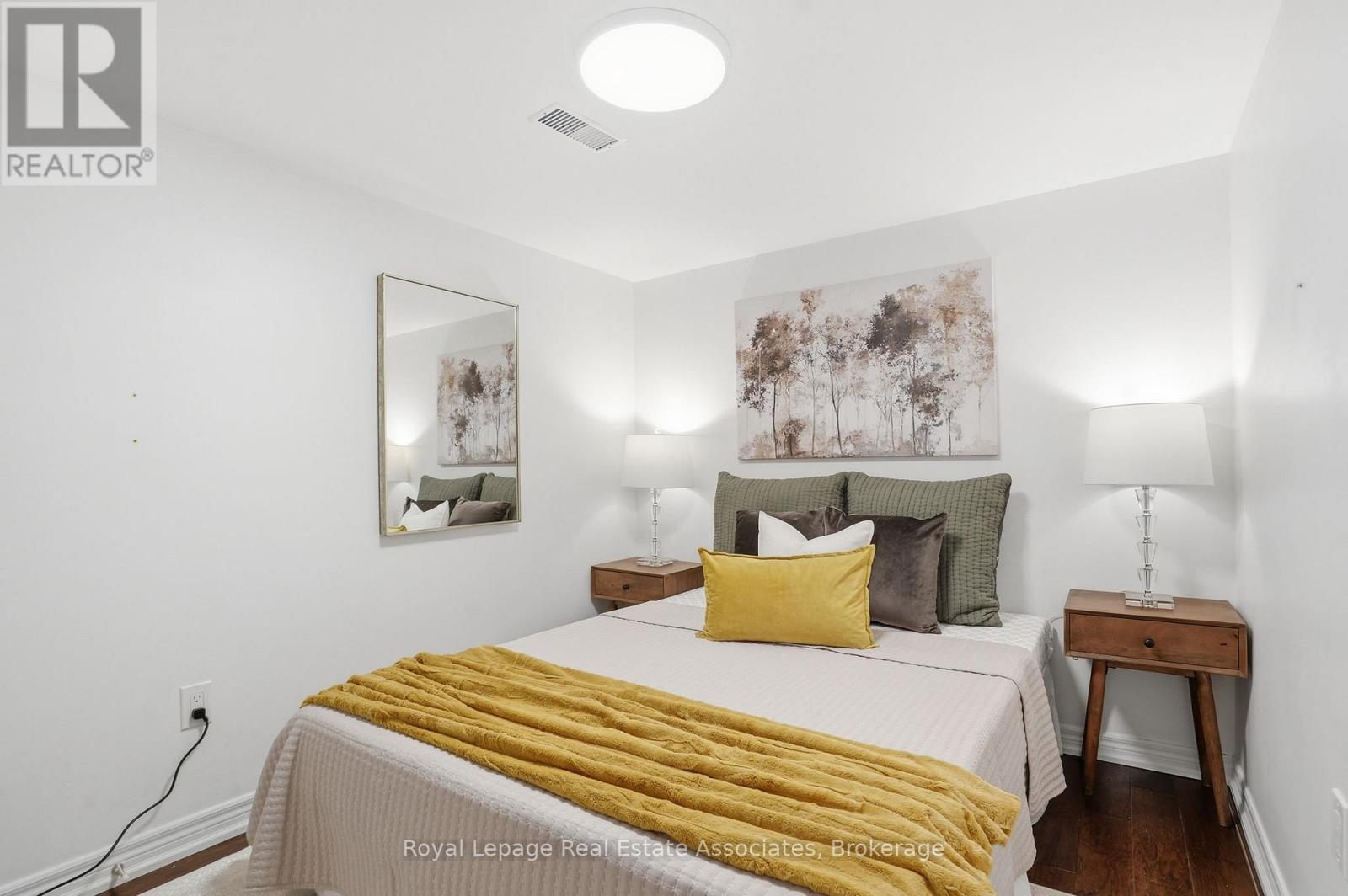 107 - 4006 Kilmer Drive, Burlington, Ontario  L7M 4W4 - Photo 26 - W12850402