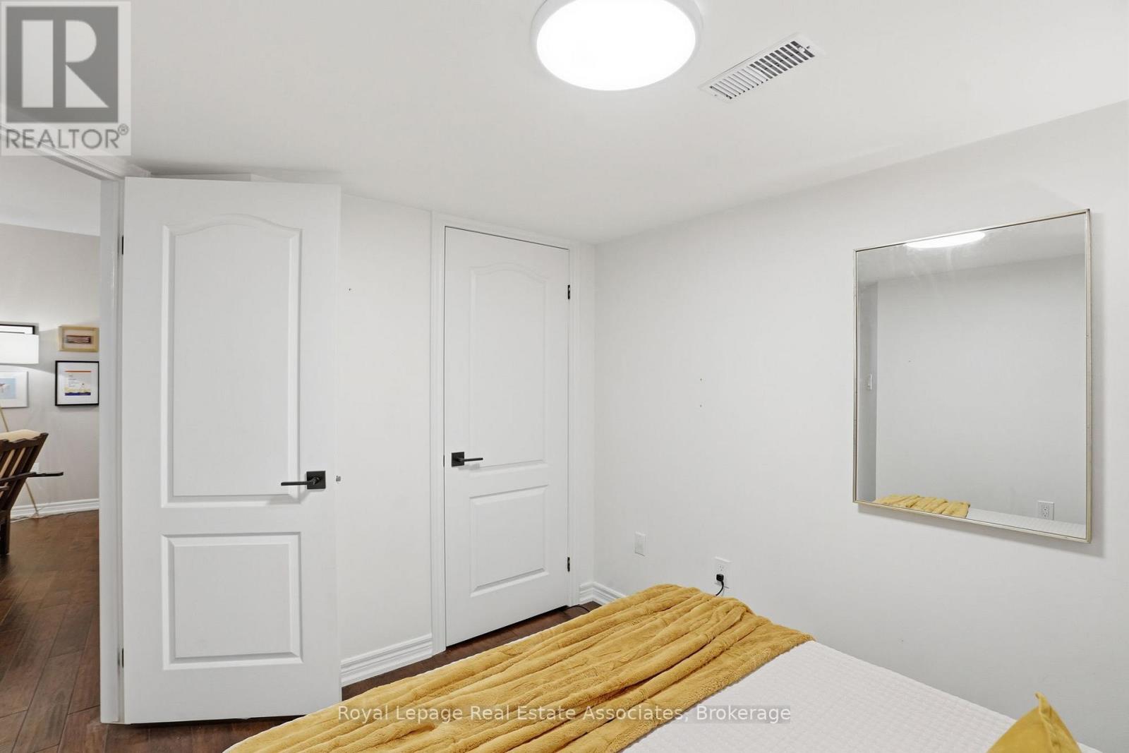 107 - 4006 Kilmer Drive, Burlington, Ontario  L7M 4W4 - Photo 27 - W12850402