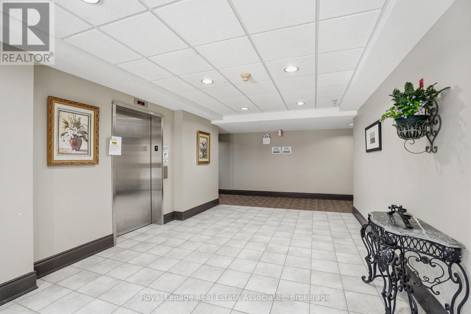 107 - 4006 Kilmer Drive, Burlington, Ontario  L7M 4W4 - Photo 30 - W12850402