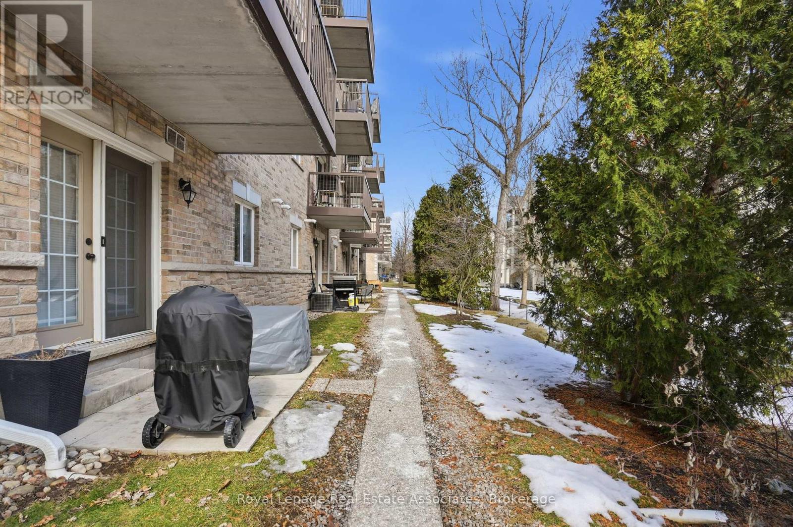 107 - 4006 Kilmer Drive, Burlington, Ontario  L7M 4W4 - Photo 34 - W12850402