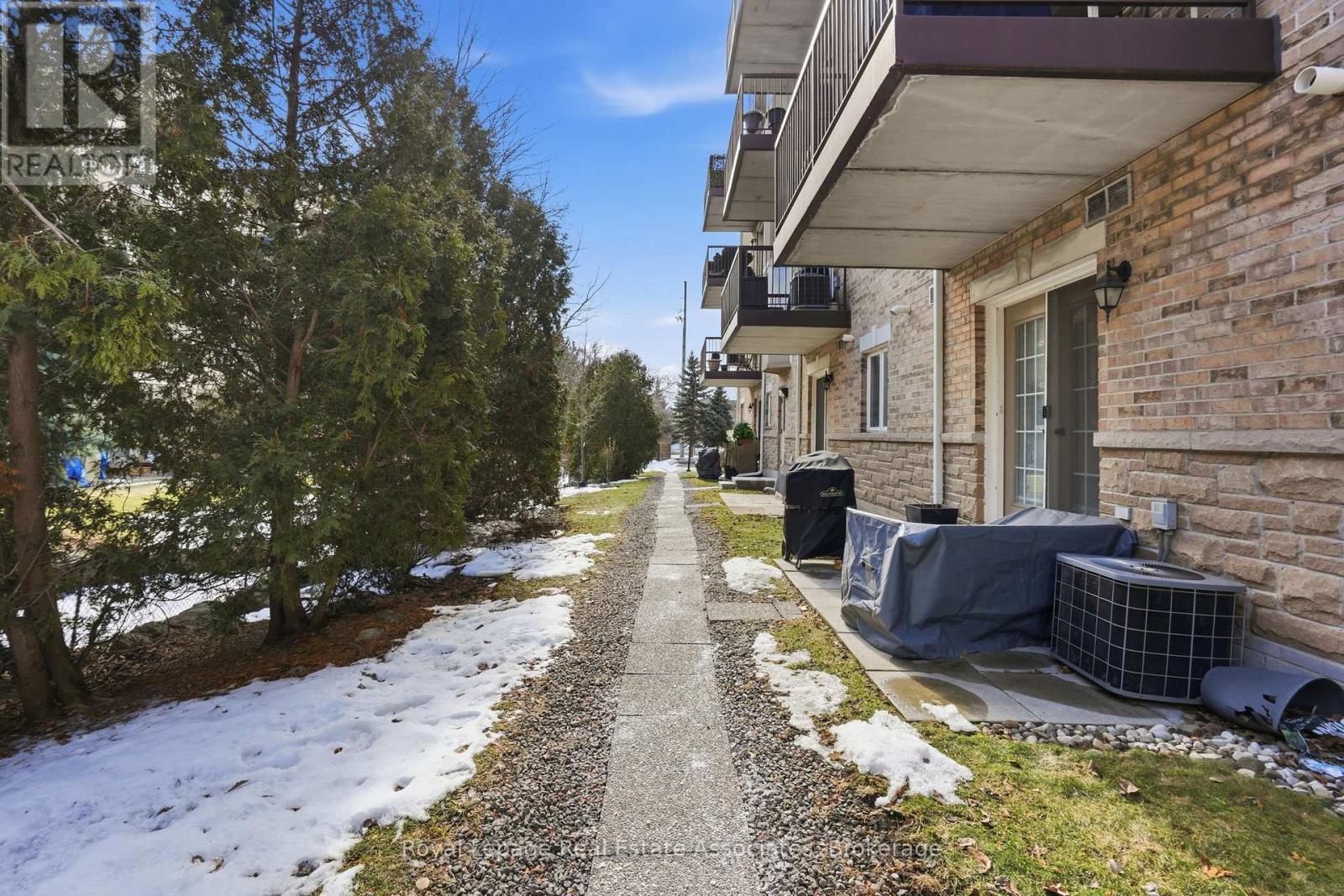 107 - 4006 Kilmer Drive, Burlington, Ontario  L7M 4W4 - Photo 35 - W12850402