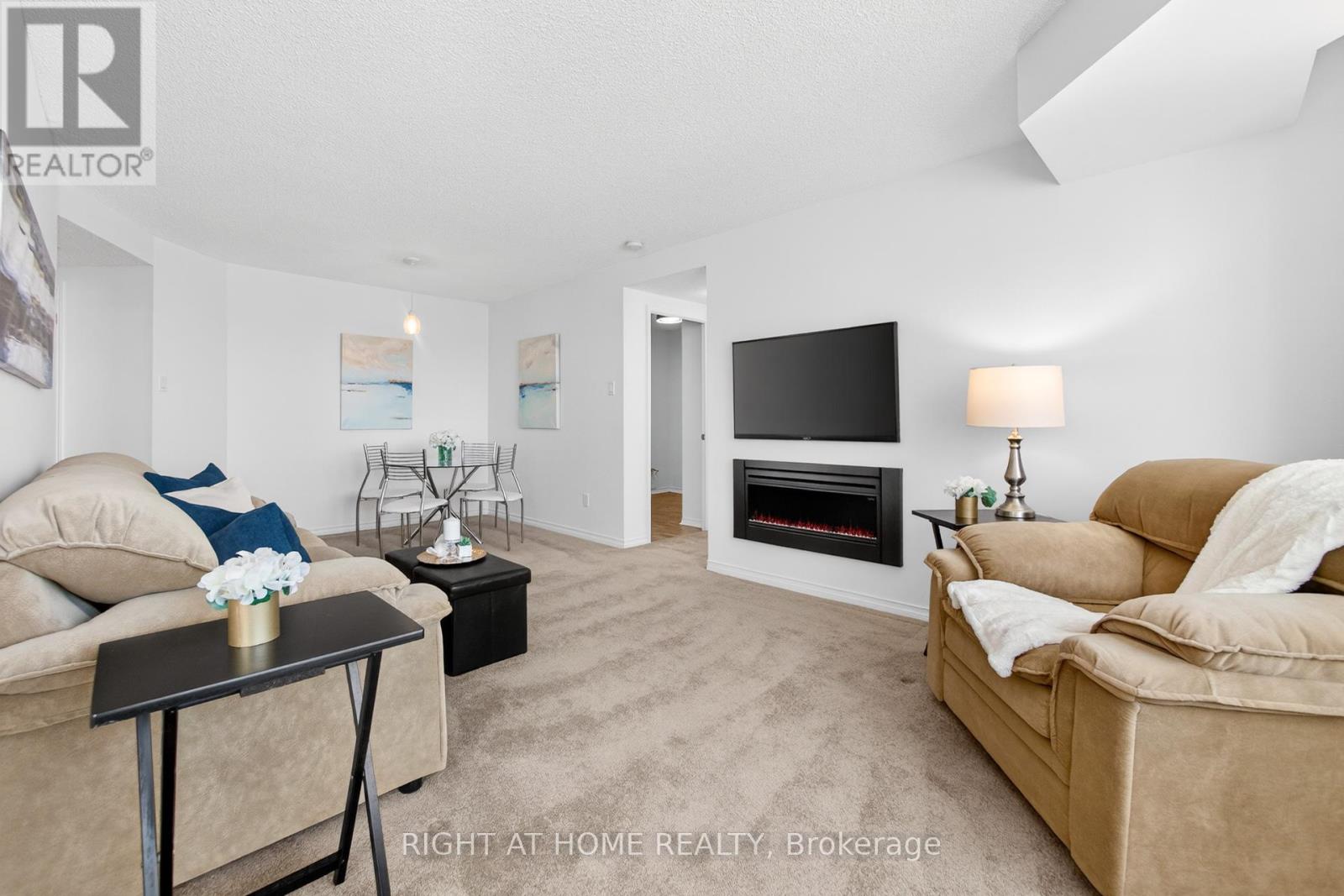 210 - 100 Millside Drive, Milton, Ontario  L9T 5E2 - Photo 15 - W12850458