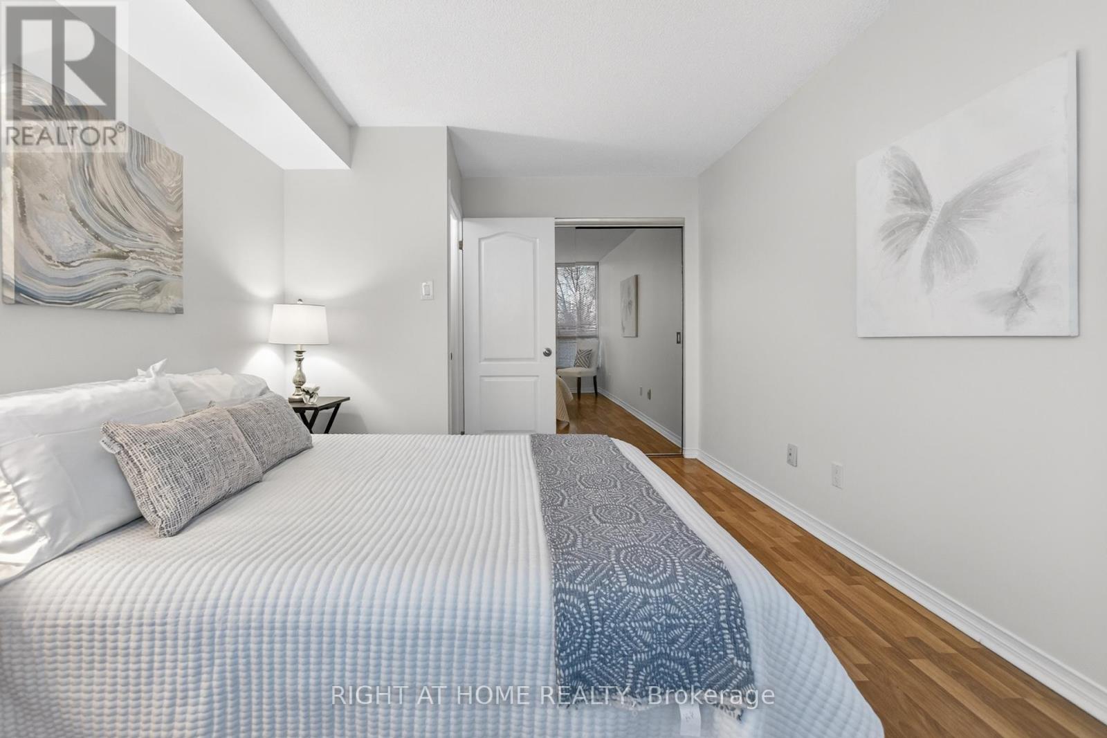 210 - 100 Millside Drive, Milton, Ontario  L9T 5E2 - Photo 32 - W12850458