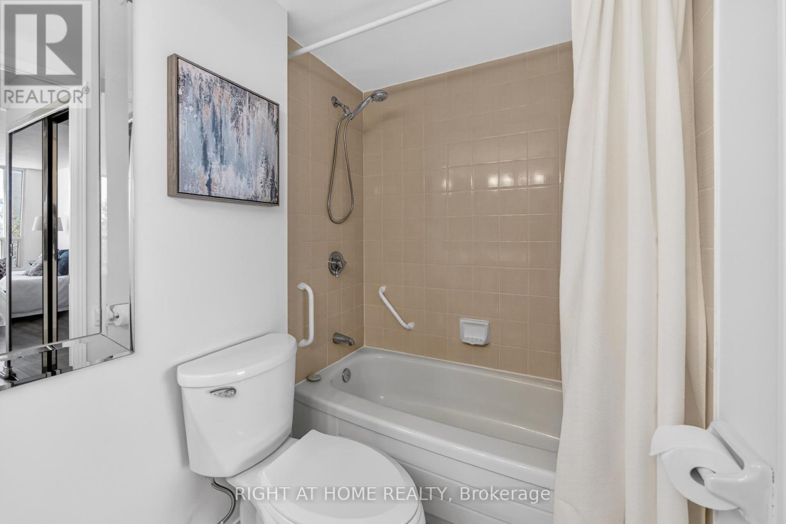 210 - 100 Millside Drive, Milton, Ontario  L9T 5E2 - Photo 42 - W12850458