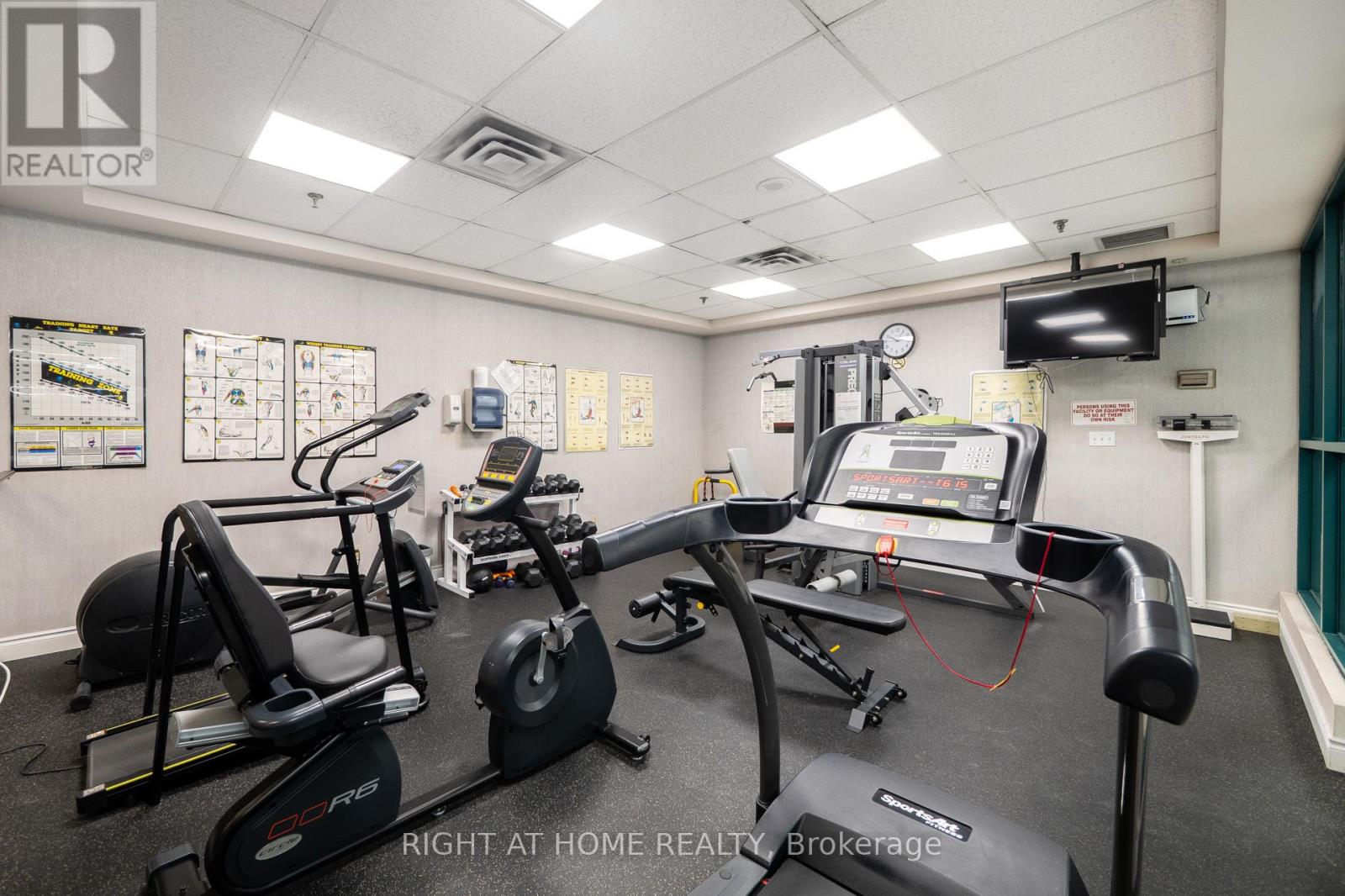 210 - 100 Millside Drive, Milton, Ontario  L9T 5E2 - Photo 48 - W12850458