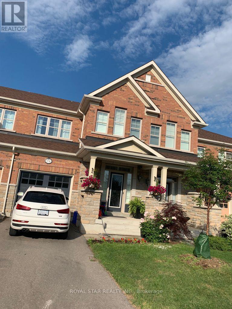 94 HANSON CRESCENT, Milton, Ontario