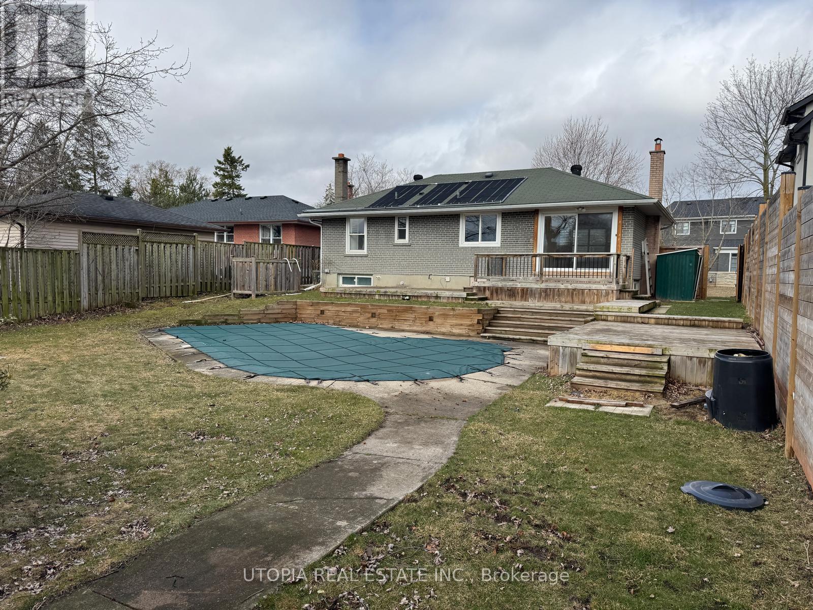 588 Wildwood Drive, Oakville, Ontario  L6K 1V3 - Photo 16 - W12850474