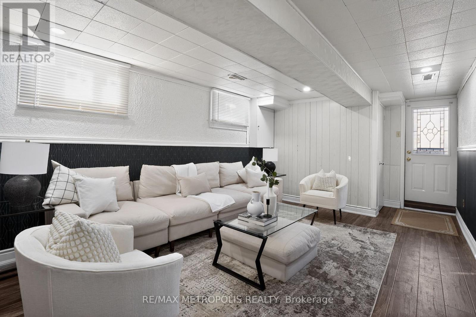 8 Roseville Drive, Brampton, Ontario  L6Y 2G8 - Photo 29 - W12850550