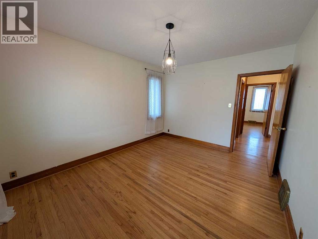 60 6 Street Sw, Medicine Hat, Alberta  T1A 4H8 - Photo 26 - A2290698