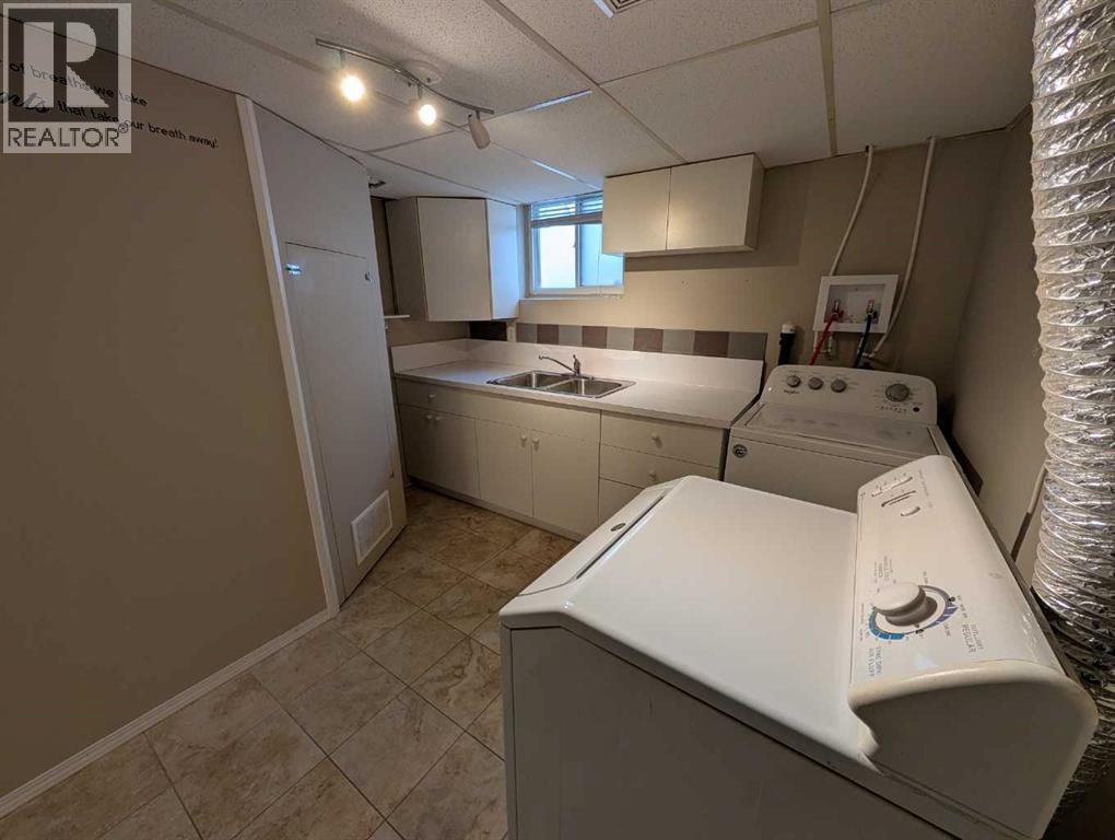 60 6 Street Sw, Medicine Hat, Alberta  T1A 4H8 - Photo 33 - A2290698