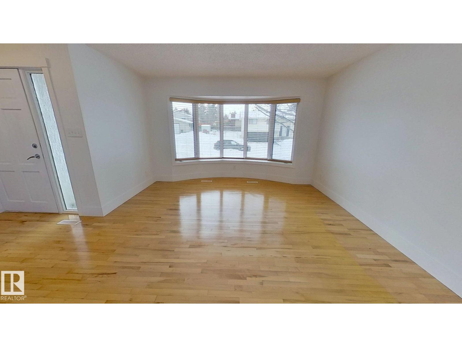 6426 37b Av Nw, Edmonton, Alberta  T6L 1R2 - Photo 4 - E4476045