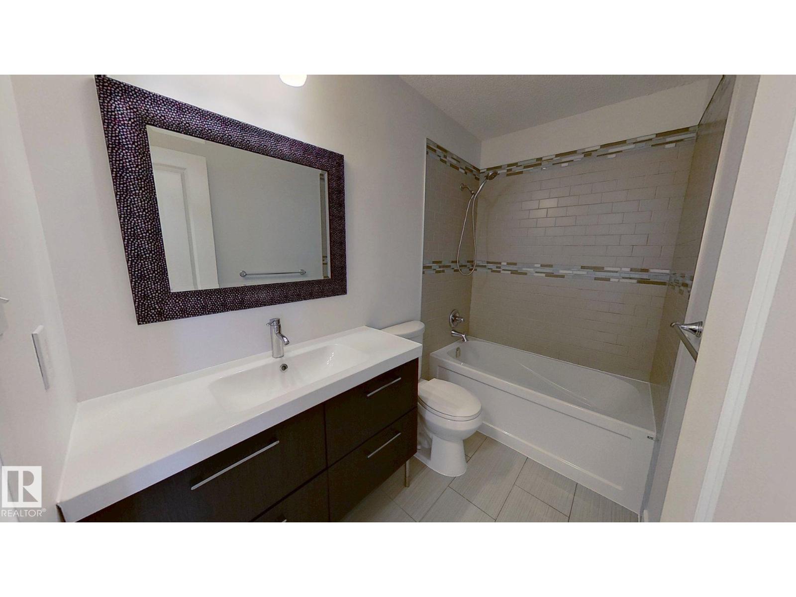 6426 37b Av Nw, Edmonton, Alberta  T6L 1R2 - Photo 8 - E4476045