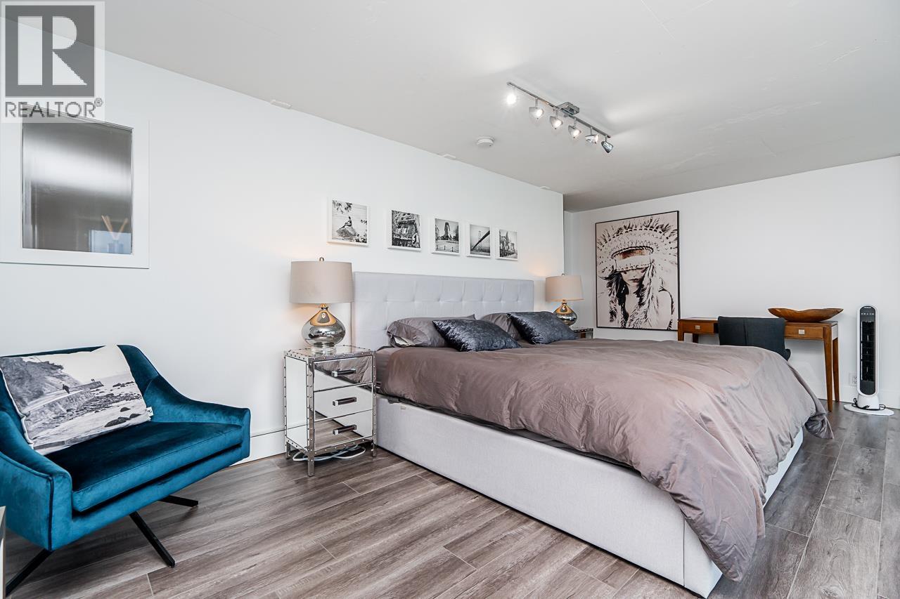 Listing Picture 7 of 21 : 212 1238 SEYMOUR STREET, Vancouver / 溫哥華 - 魯藝地產 Yvonne Lu Group - MLS Medallion Club Member