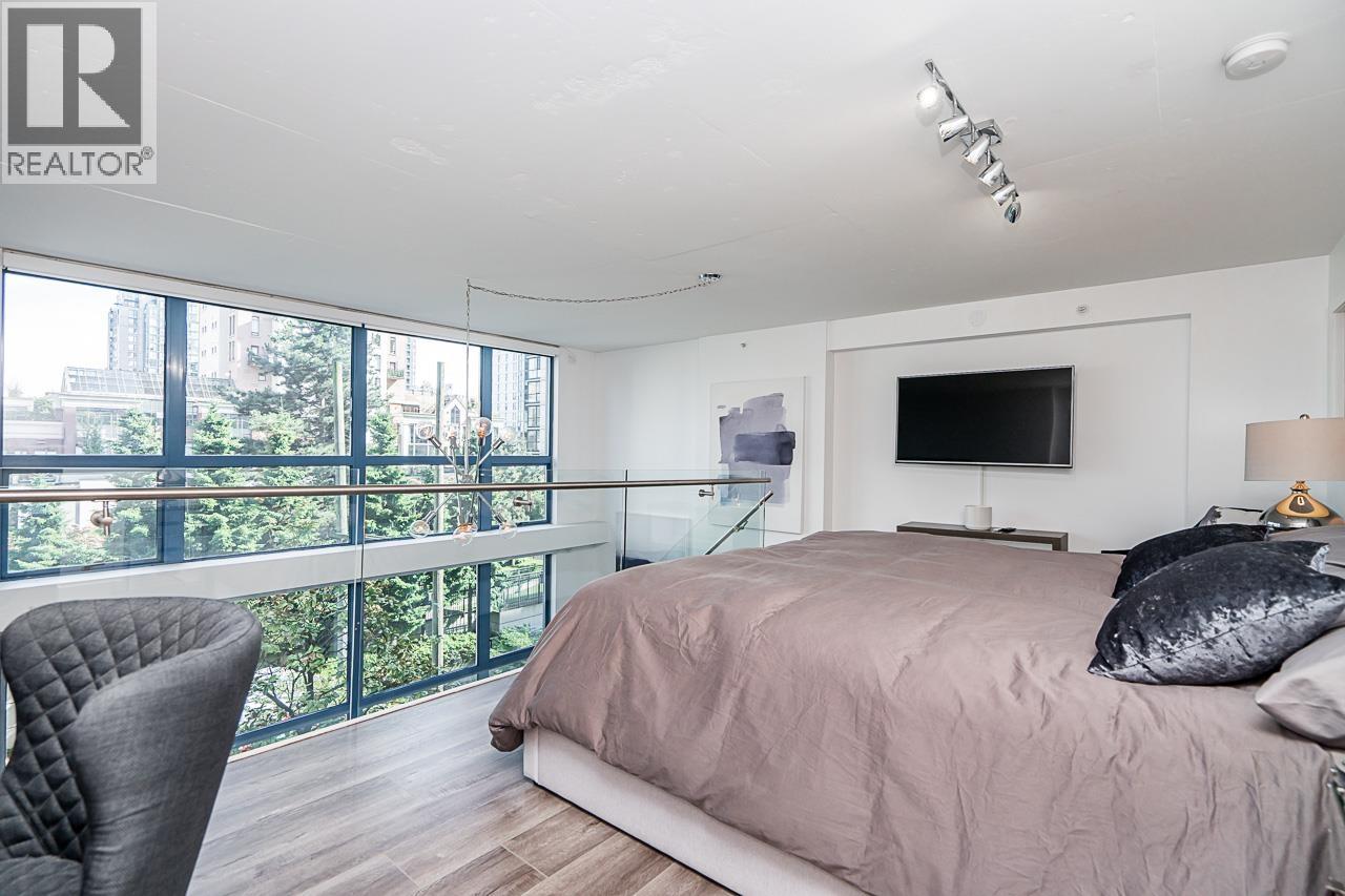 Listing Picture 9 of 21 : 212 1238 SEYMOUR STREET, Vancouver / 溫哥華 - 魯藝地產 Yvonne Lu Group - MLS Medallion Club Member