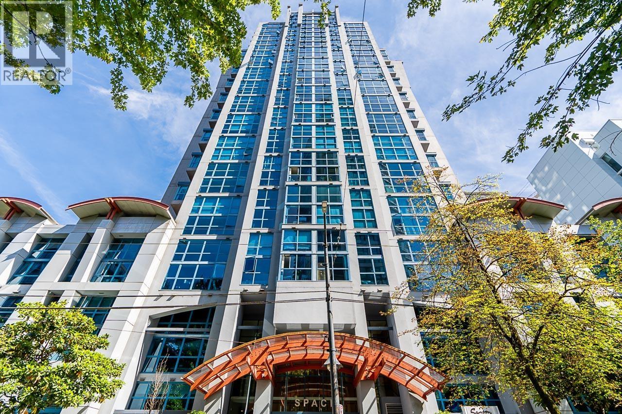 Listing Picture 21 of 21 : 212 1238 SEYMOUR STREET, Vancouver / 溫哥華 - 魯藝地產 Yvonne Lu Group - MLS Medallion Club Member