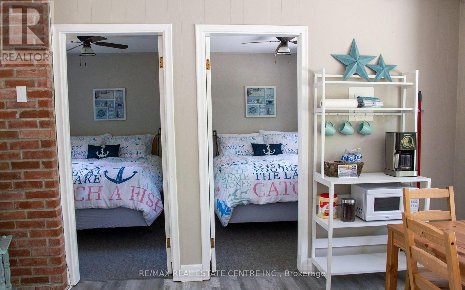 9717 Army Camp Road, Lambton Shores, Ontario  N0N 1J3 - Photo 15 - X12850372