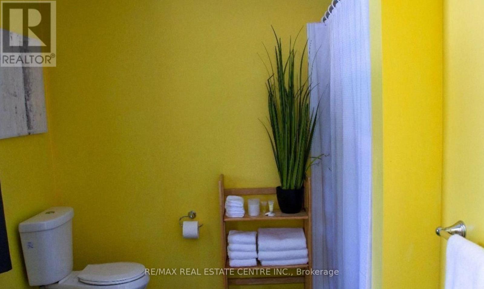 9717 Army Camp Road, Lambton Shores, Ontario  N0N 1J3 - Photo 30 - X12850372