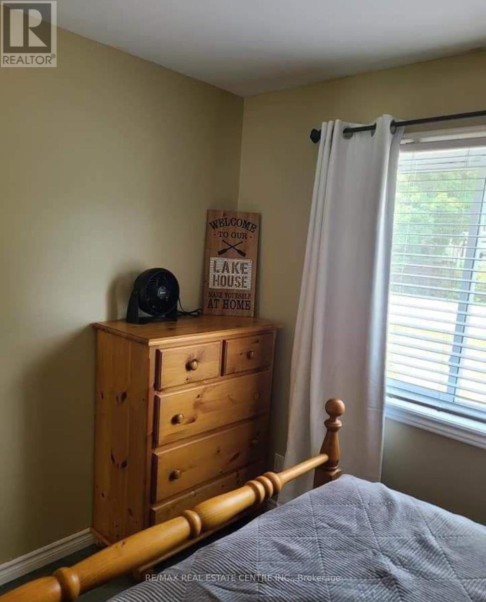 9717 Army Camp Road, Lambton Shores, Ontario  N0N 1J3 - Photo 32 - X12850372