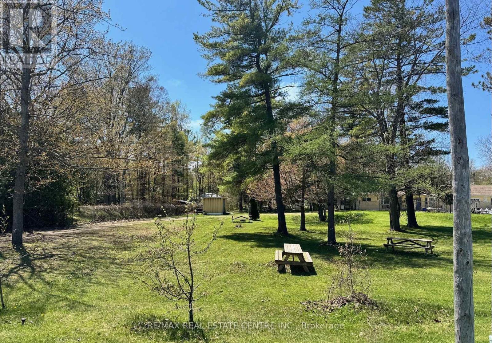 9717 Army Camp Road, Lambton Shores, Ontario  N0N 1J3 - Photo 47 - X12850372