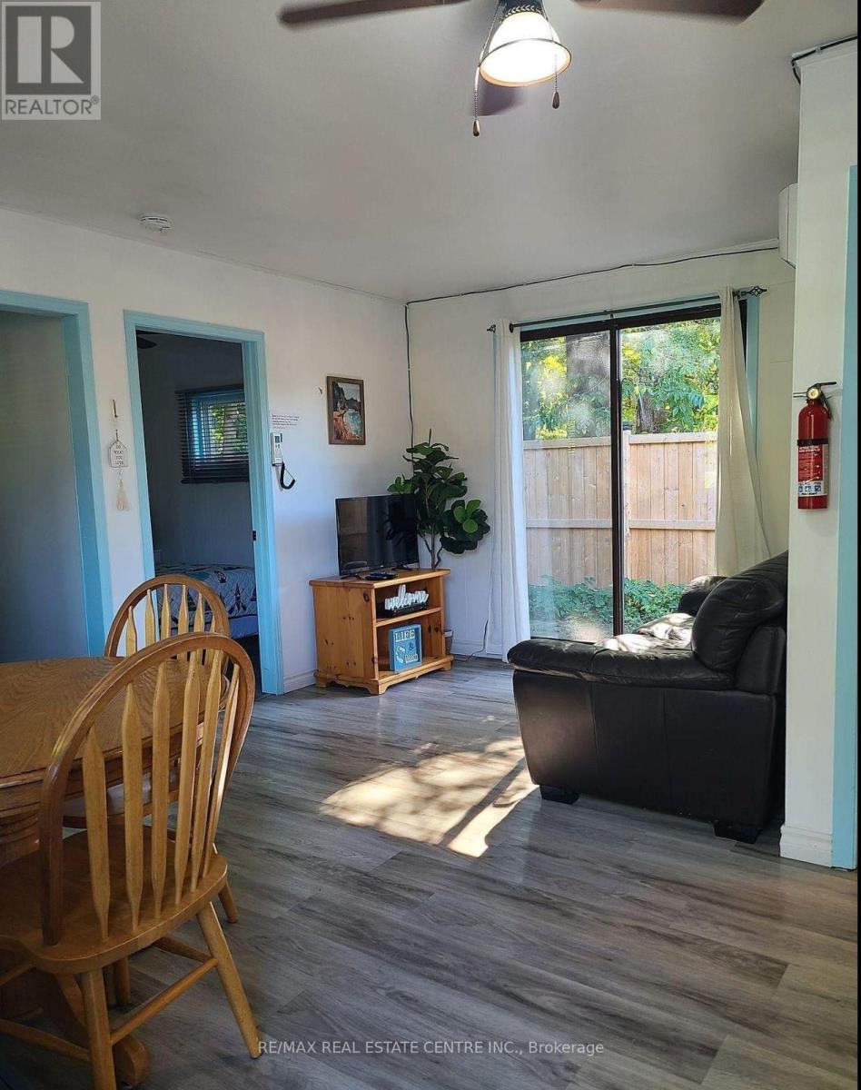 9717 Army Camp Road, Lambton Shores, Ontario  N0N 1J3 - Photo 9 - X12850372