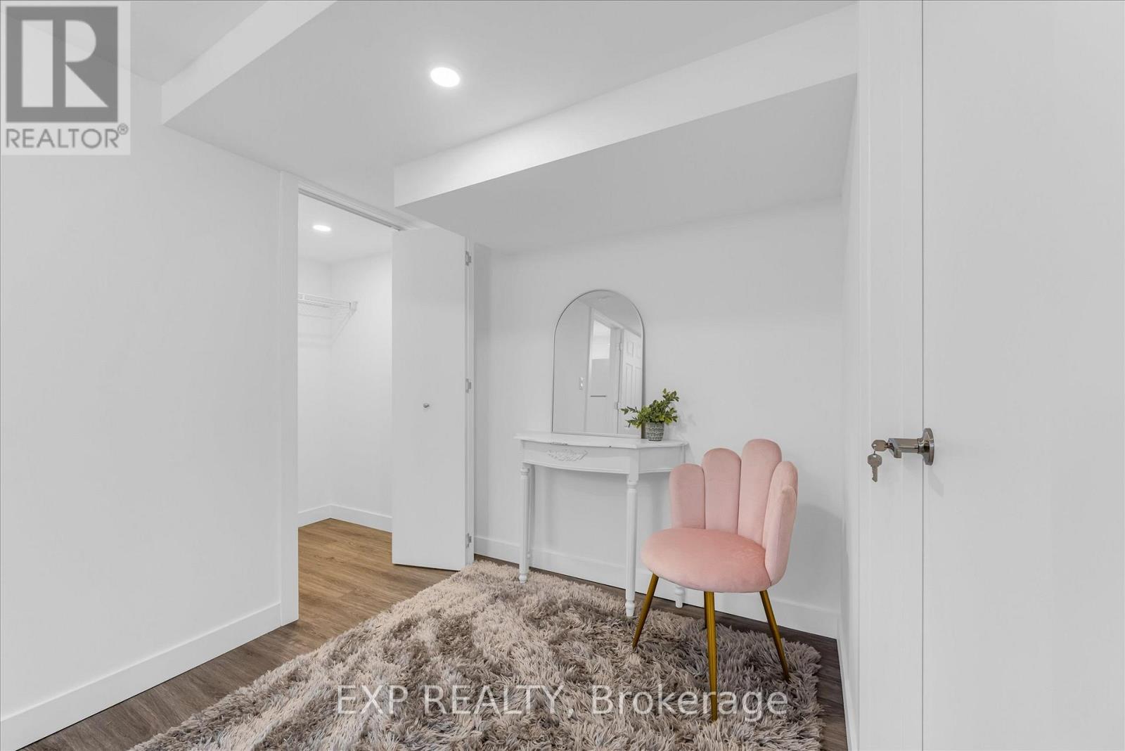 Bsmt - 86 Dana Drive, Hamilton, Ontario  L9A 3H8 - Photo 19 - X12850546