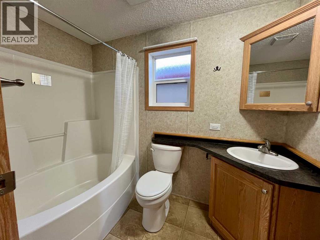 6, 1229 Waterton Avenue, Pincher Creek, Alberta  T0K 1W0 - Photo 16 - A2290019