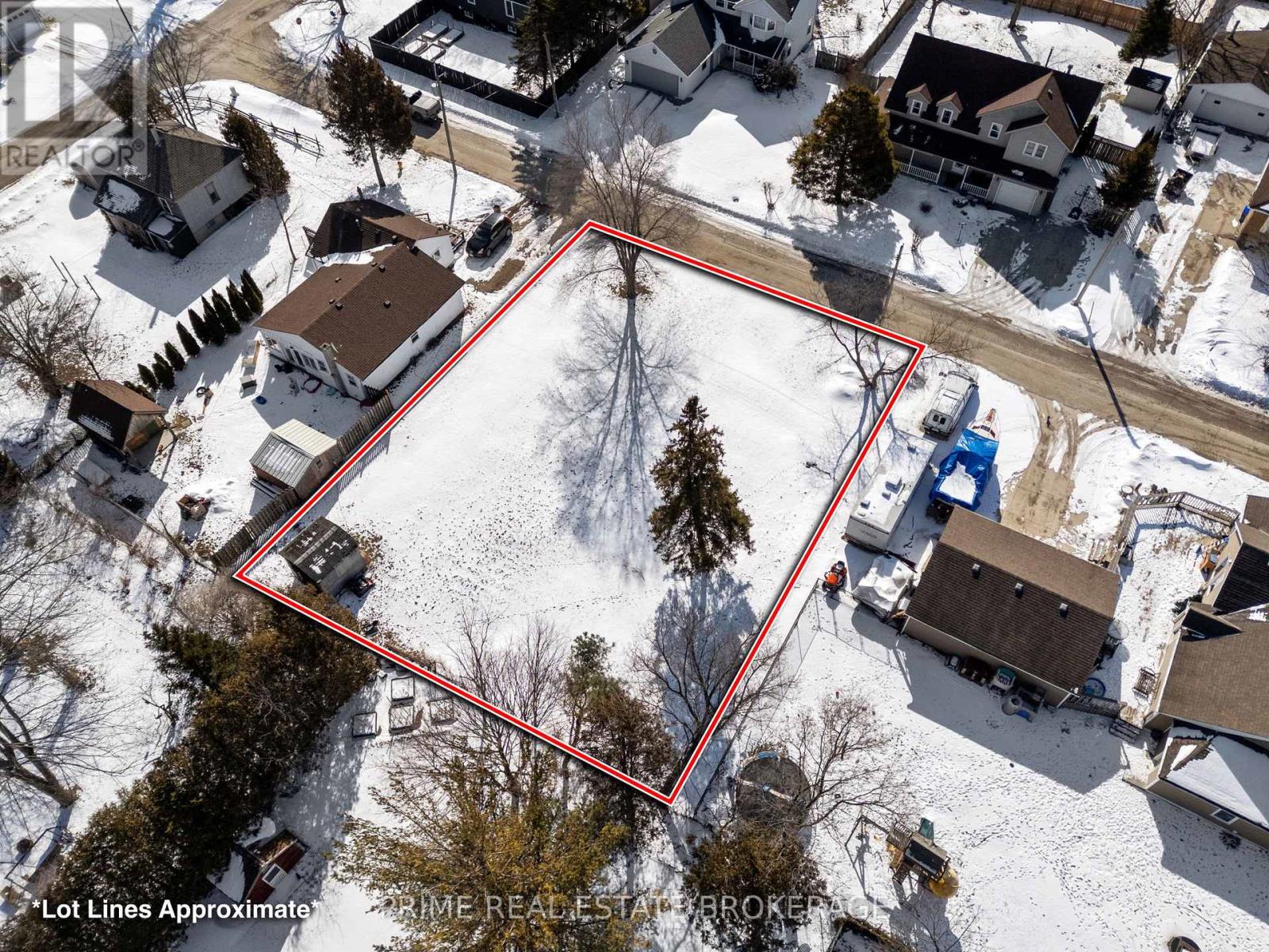 3910 Park Street, Plympton-Wyoming, Ontario  N0N 1E0 - Photo 9 - X12850650