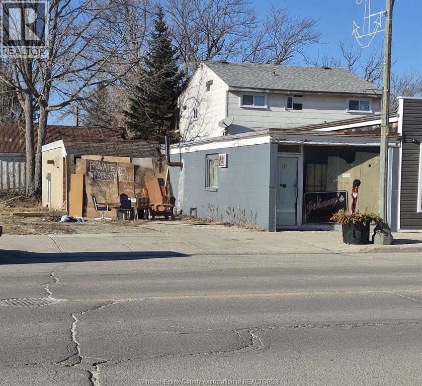 MLS# 26004684: 27 TALBOT ROAD East, Wheatley, Canada