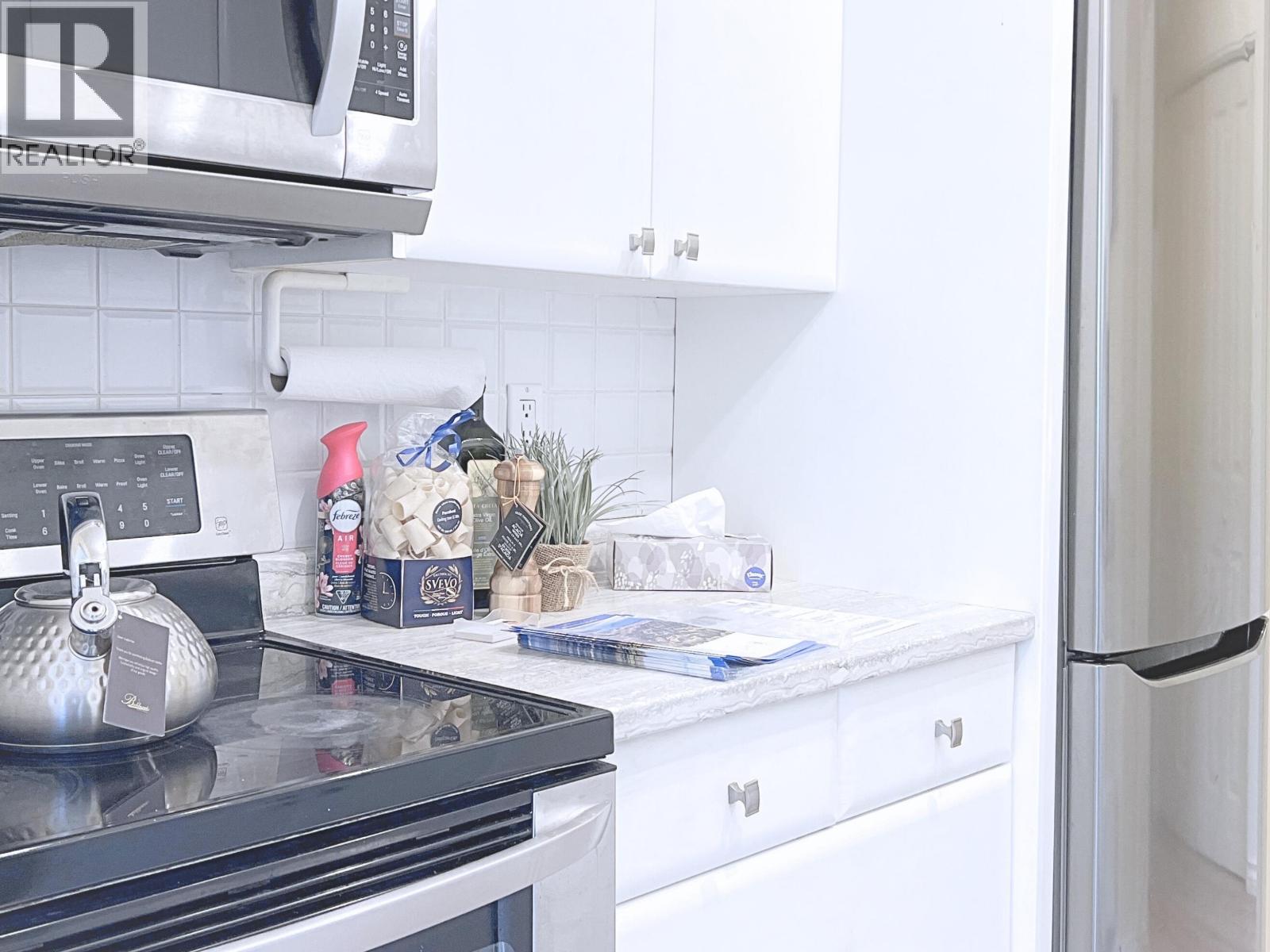 1218 235 Keith Road, West Vancouver, British Columbia  V7T 1L5 - Photo 8 - R3089773