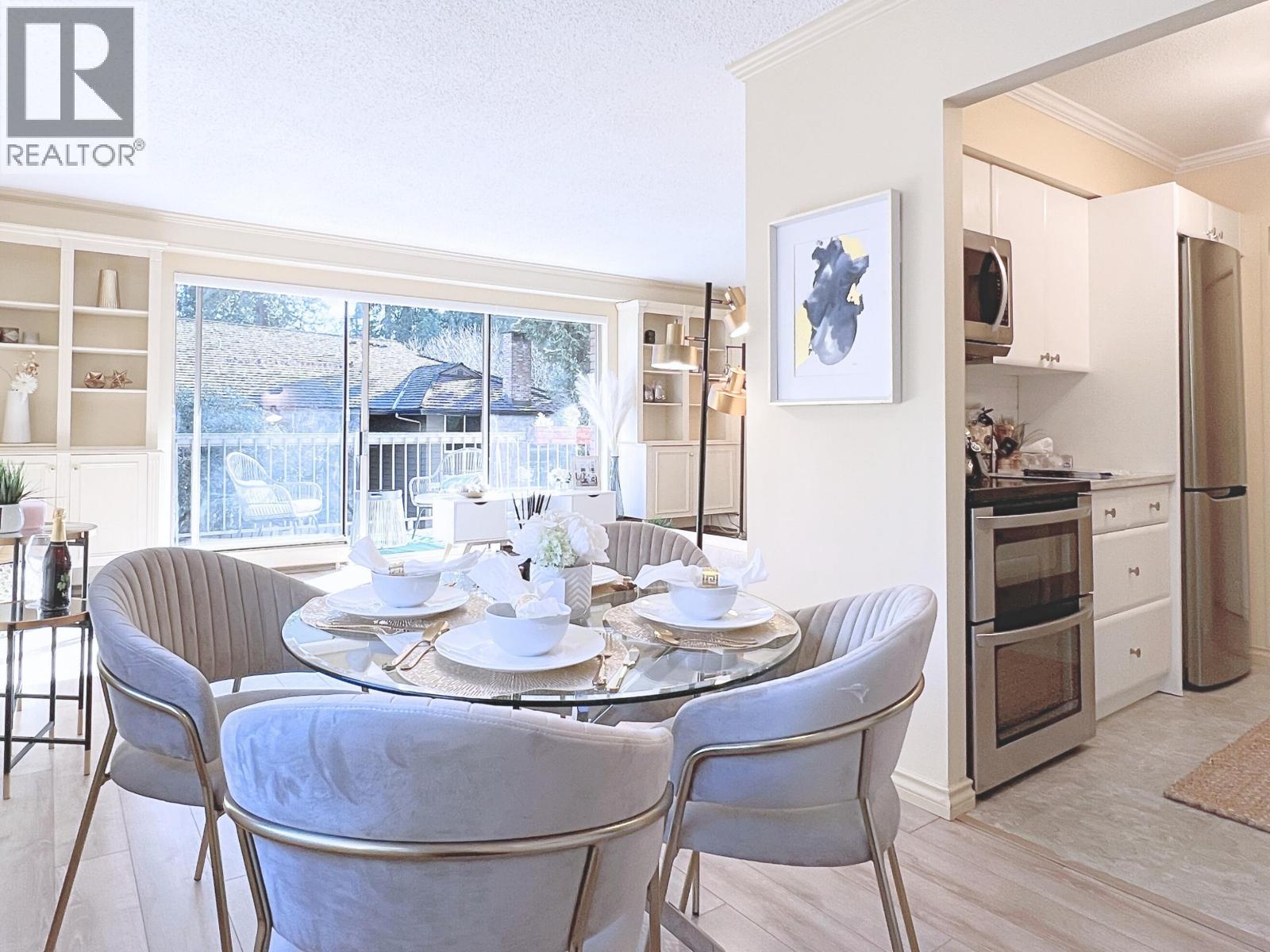 1218 235 Keith Road, West Vancouver, British Columbia  V7T 1L5 - Photo 11 - R3089773