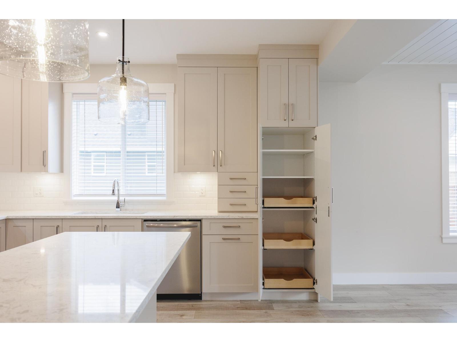 102 6211 Chilliwack River Road, Sardis South, Chilliwack, British Columbia  V2R 6A7 - Photo 4 - R3093266