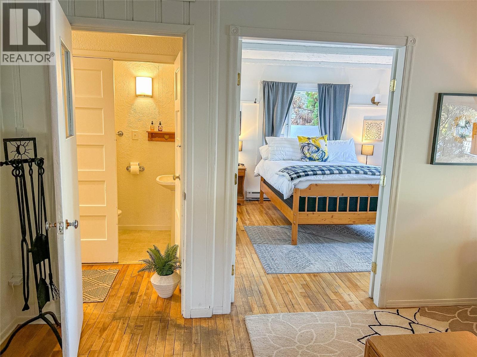 284 Robinson Avenue, Naramata, British Columbia  V0H 1N0 - Photo 12 - 10378023