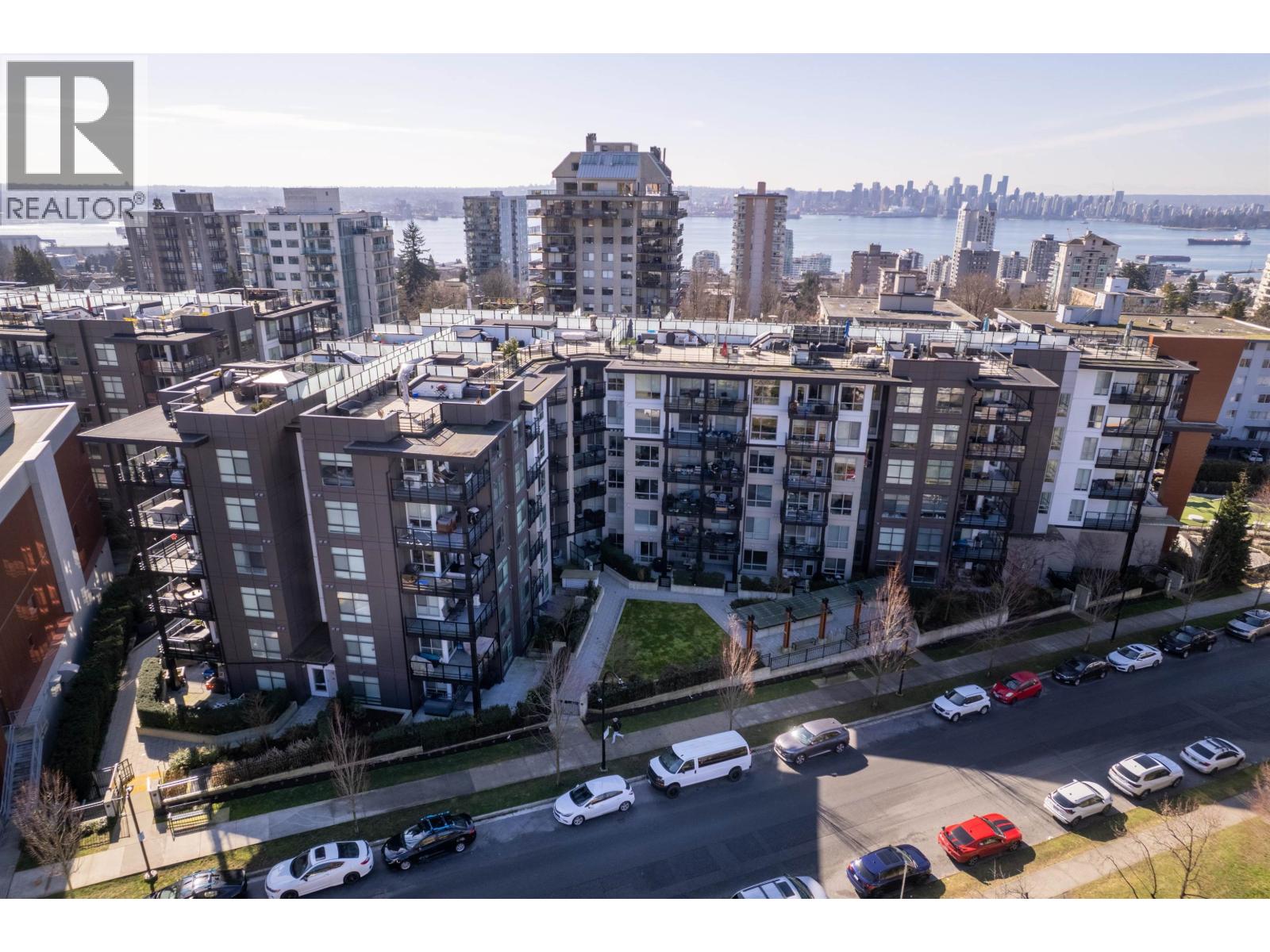 202 108 E 8th Street, North Vancouver, British Columbia  V7L 0H1 - Photo 31 - R3096514