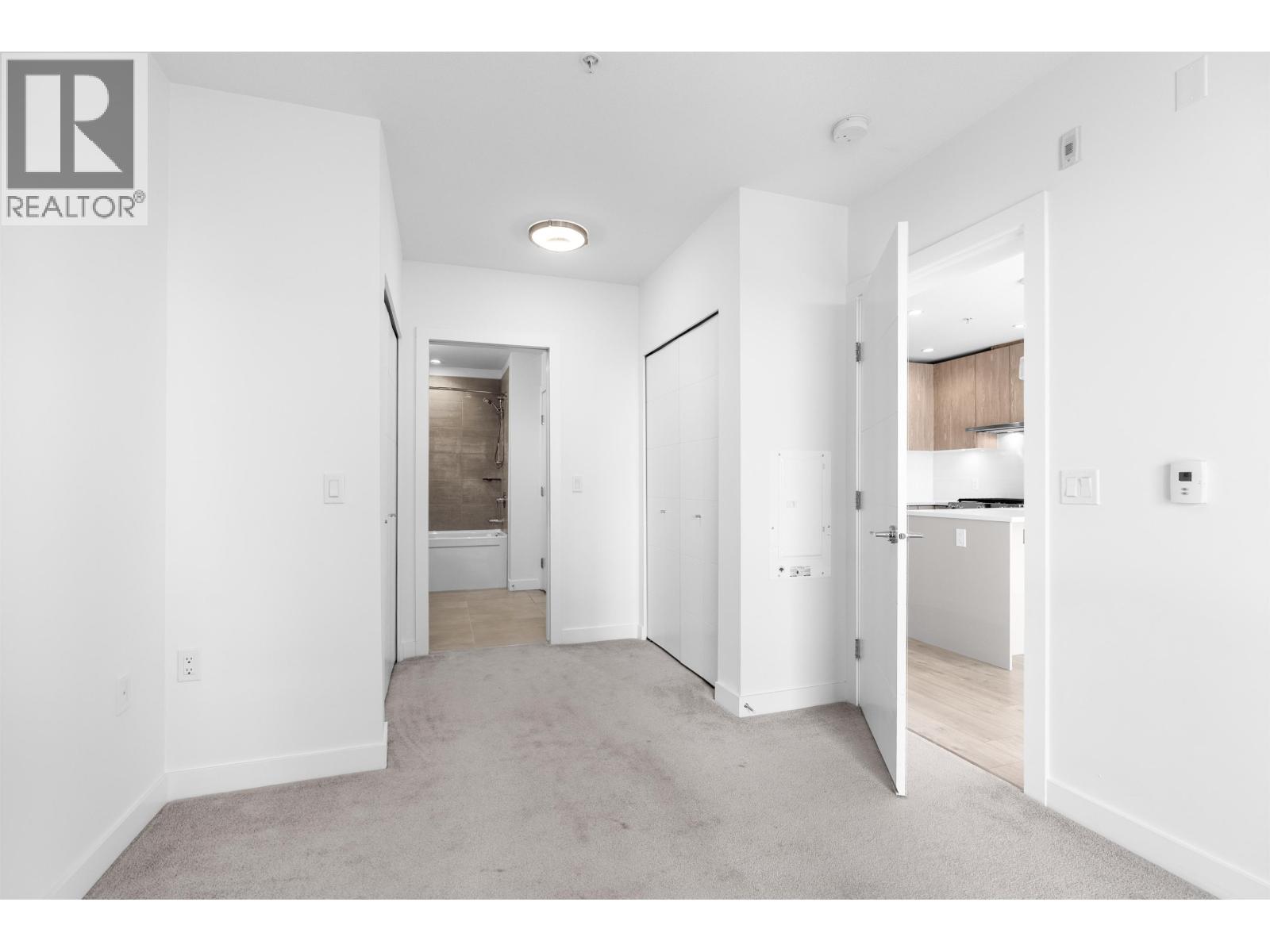 202 108 E 8th Street, North Vancouver, British Columbia  V7L 0H1 - Photo 6 - R3096514