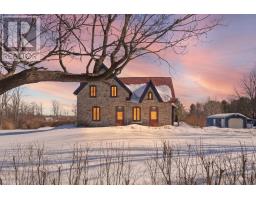 2090 BEACH ROAD, North Grenville, Ontario