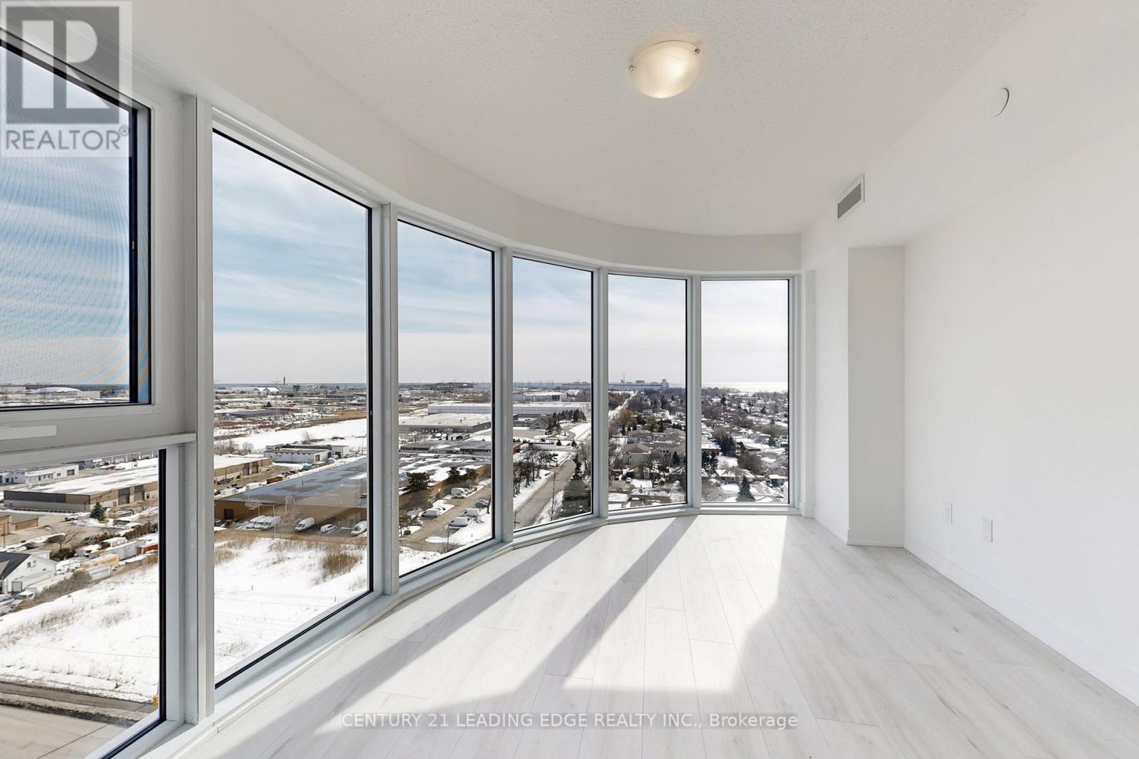 2005 - 1010 Sandy Beach Road, Pickering, Ontario  L1W 3V9 - Photo 18 - E12849010