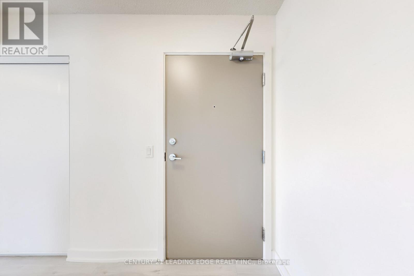 2005 - 1010 Sandy Beach Road, Pickering, Ontario  L1W 3V9 - Photo 32 - E12849010