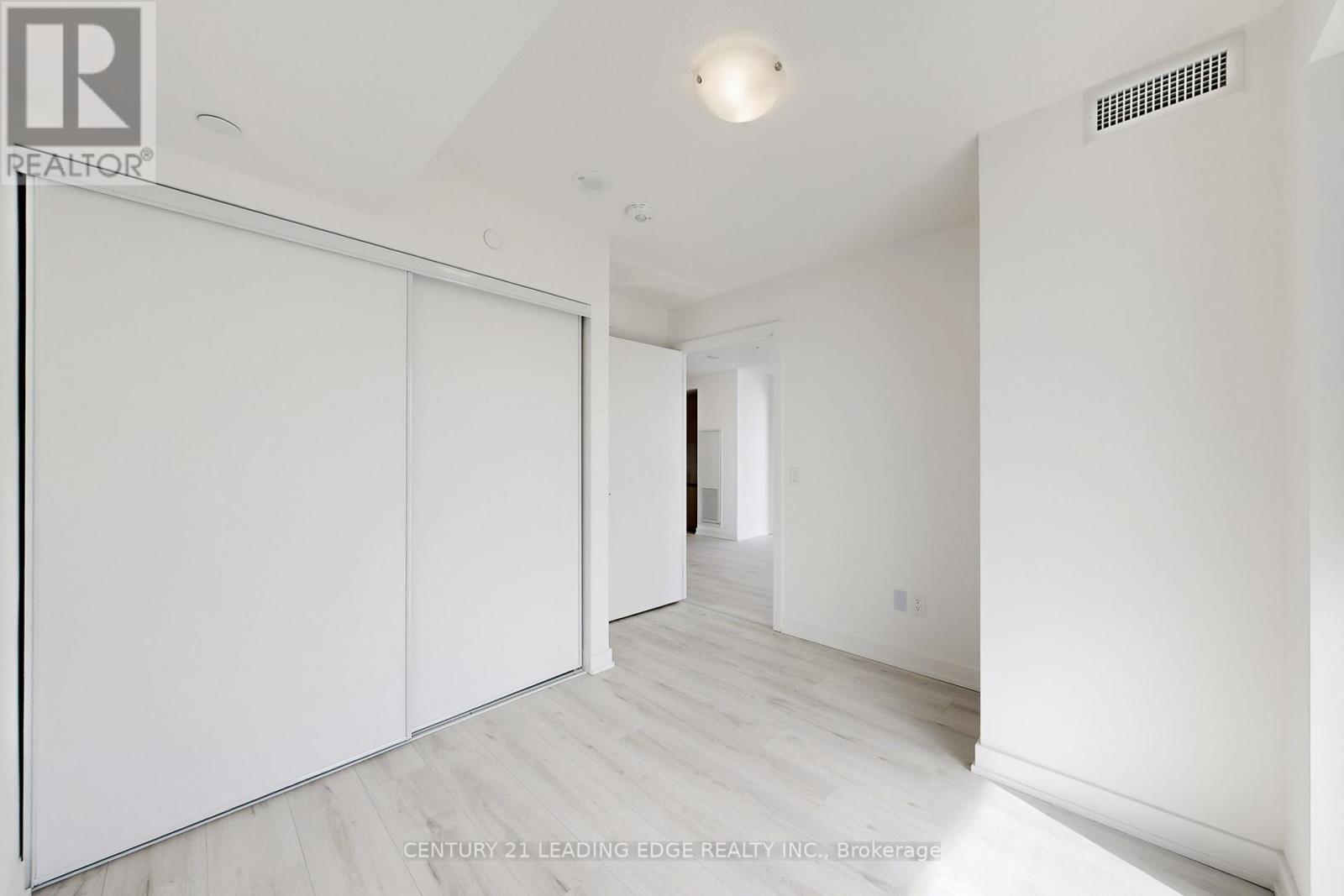 2005 - 1010 Sandy Beach Road, Pickering, Ontario  L1W 3V9 - Photo 26 - E12849010