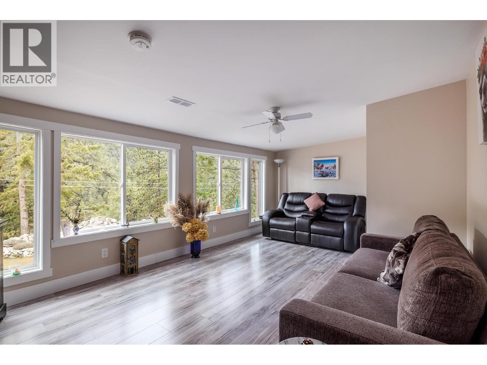 5371 Princeton Avenue Unit# 12, Peachland, British Columbia  V0H 1X8 - Photo 9 - 10377958