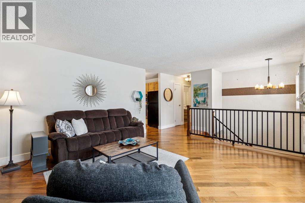 5 Big Springs Drive Se, Airdrie, Alberta  T4A 1N6 - Photo 5 - A2290910