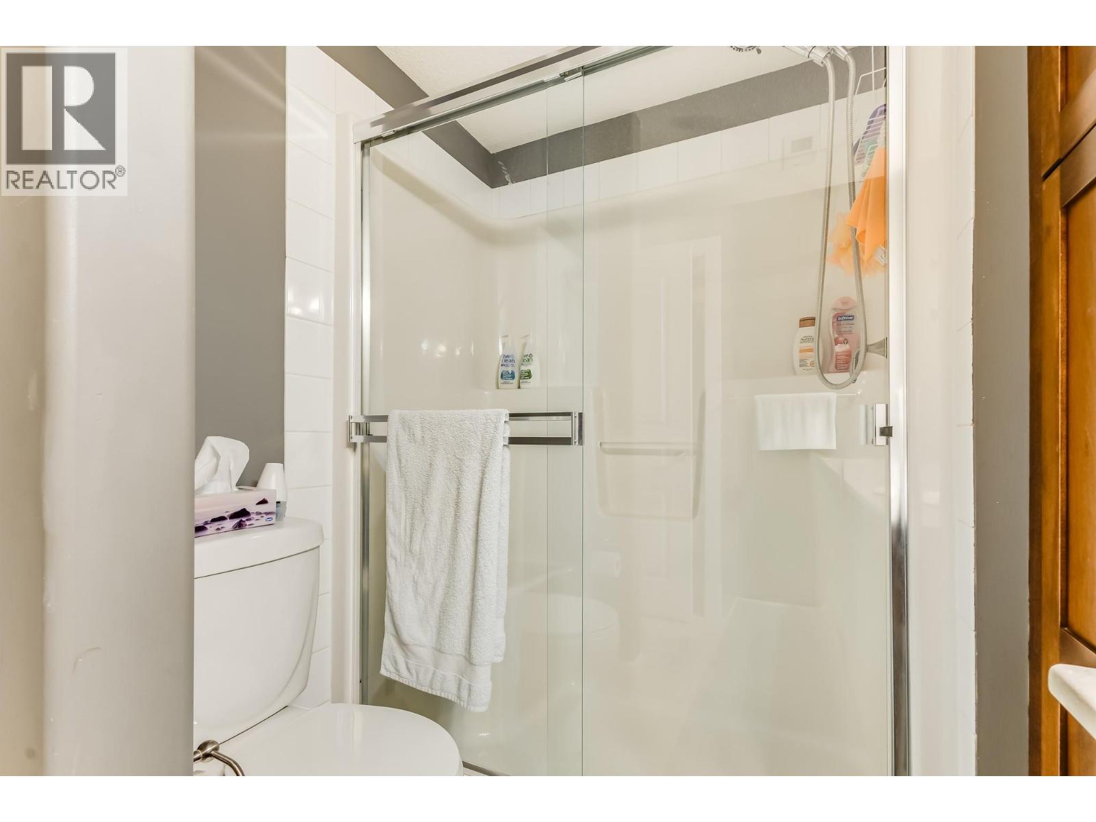 3996 Beach Avenue Unit# 331, Peachland, British Columbia  V0H 1X5 - Photo 19 - 10376372