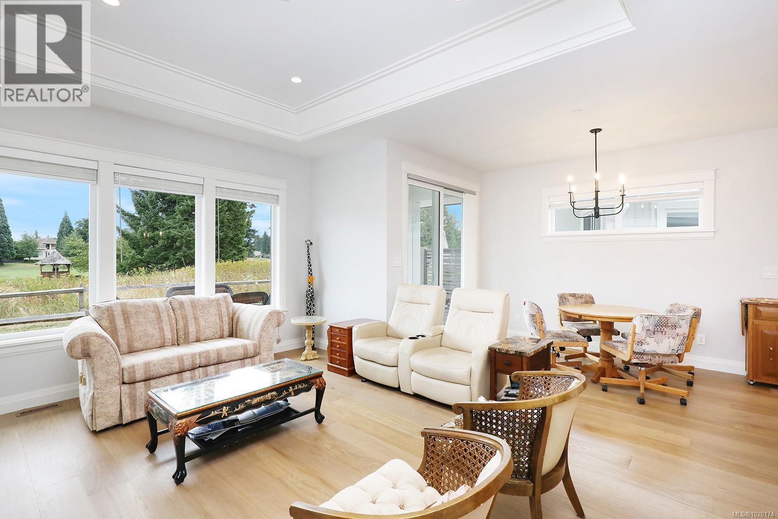 124 1444 Crown Isle Dr, Courtenay, British Columbia  V9N 4B2 - Photo 8 - 1020174